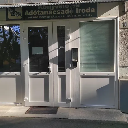 Apartament Corvinus Debreţin