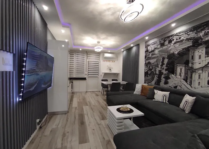 Corvinus Apartment *